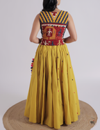 Applique kangraa choli